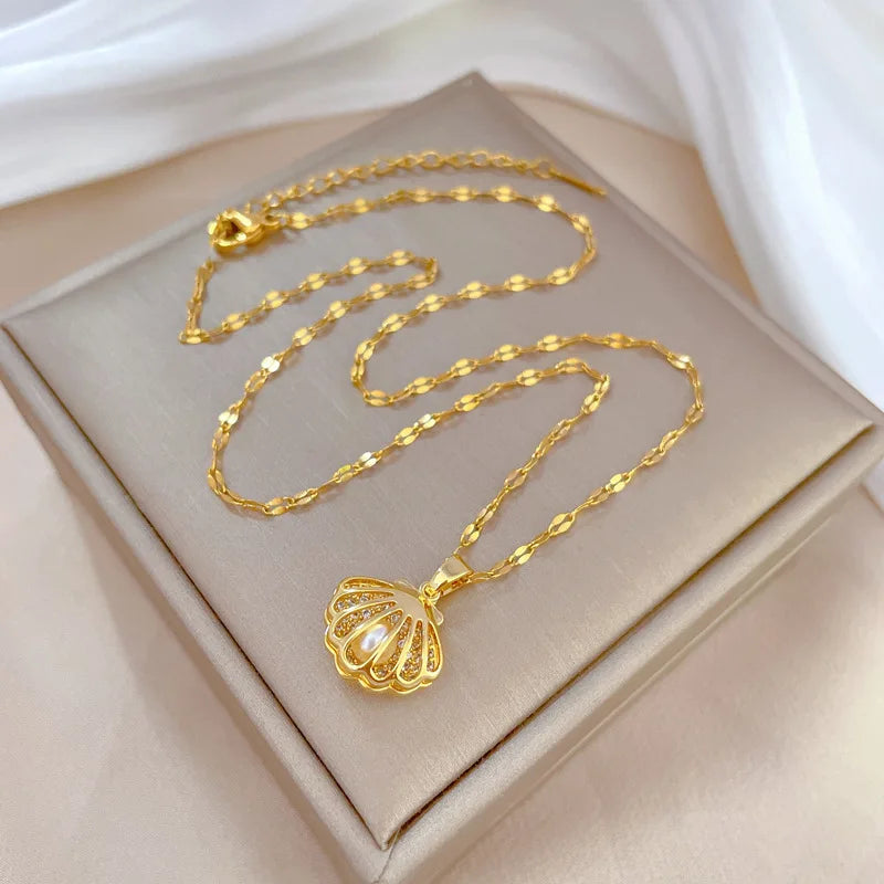 OceanPearl Necklace
