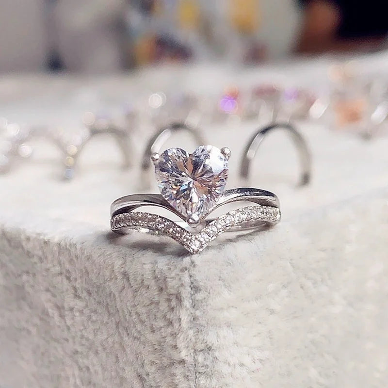 HeartLuxe Ring
