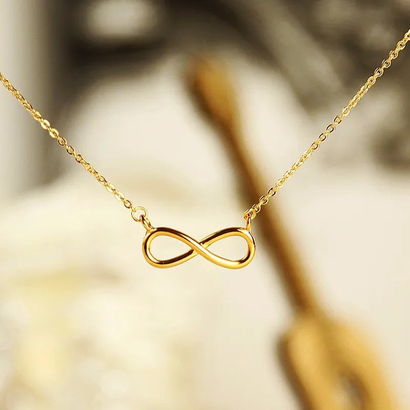 InfinityGlow Necklace