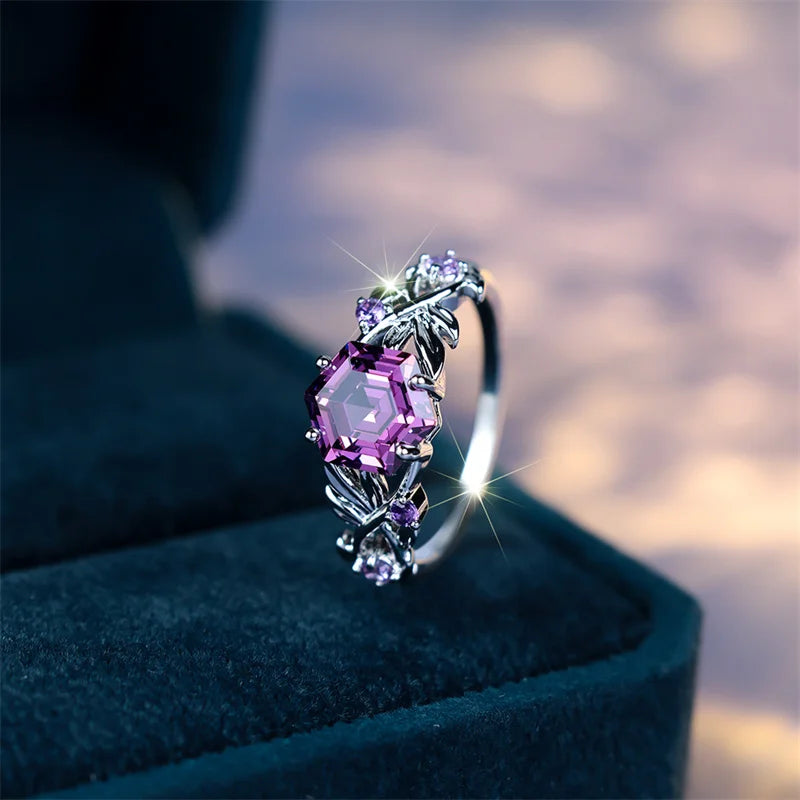 HexaGlow Ring