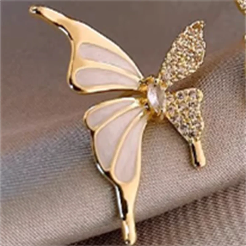 GlowWing Studs