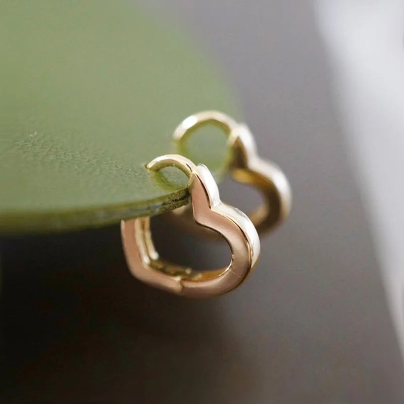 RoundLuxe Studs